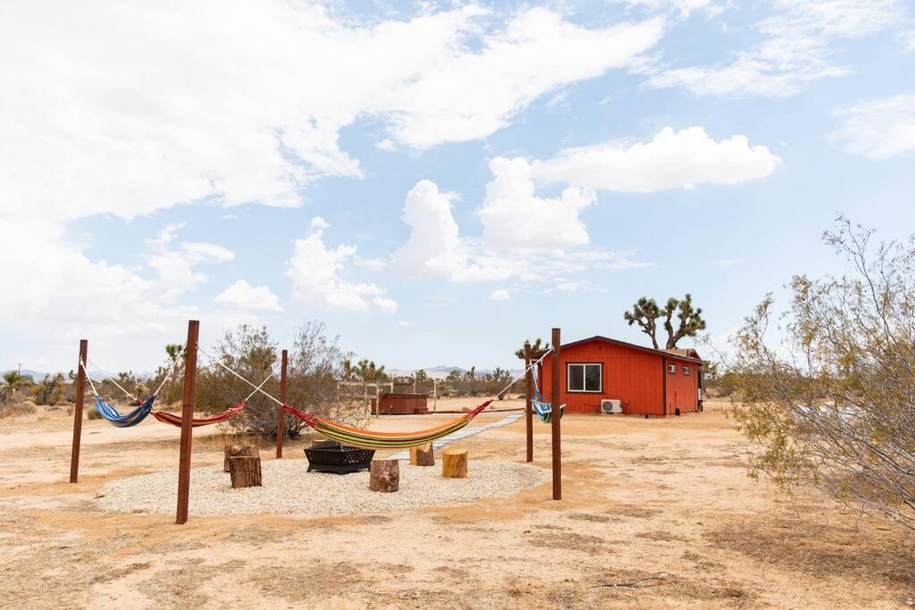 Cryptic Cabin-Tranquil Bohemian Getaway W/Hot Tub Юкка-Валлі Екстер'єр фото